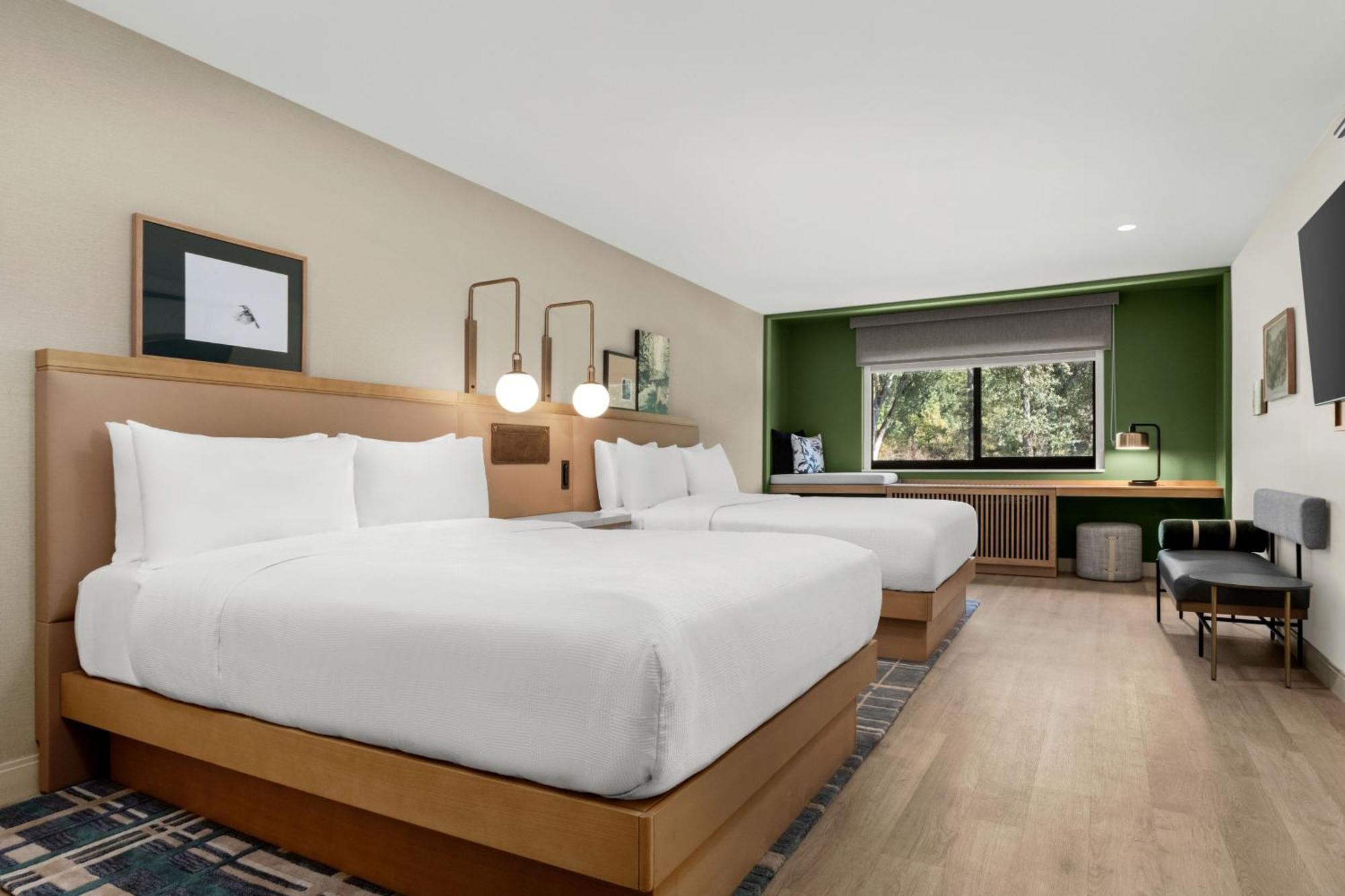 The Inelle, Yosemite, A Tribute Portfolio 4*